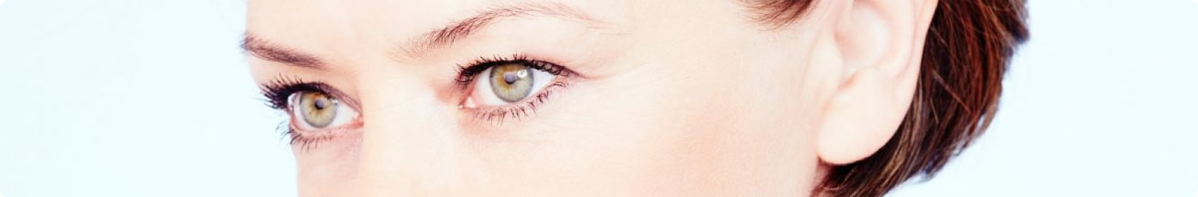 Close-up picture of a woman's eyes